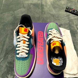 BNIB Nike Undefeated Men’s 9.5 AF1 Low